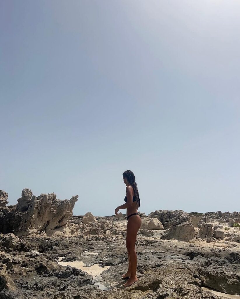 Inés Arroyo tanga