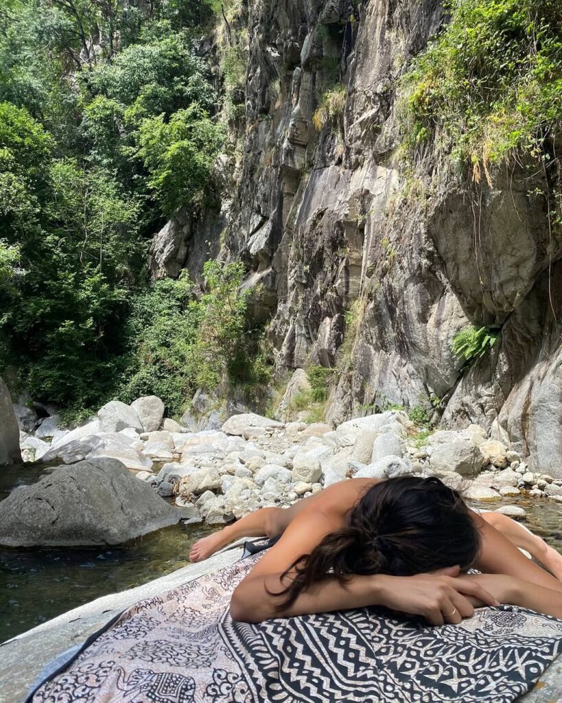 Carolina Yuste topless