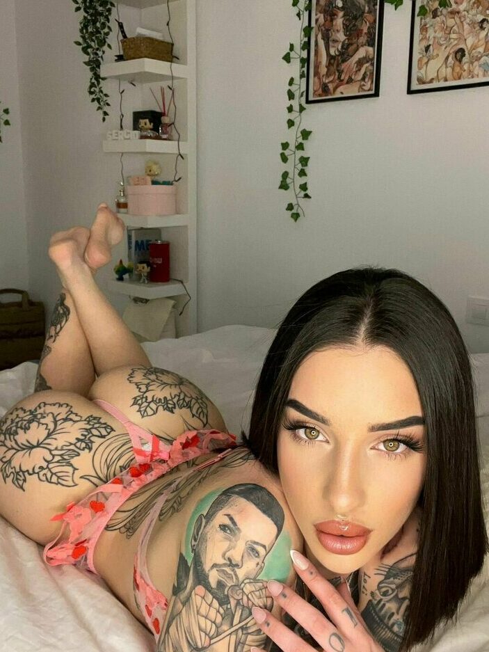 vega perez tanga encaje