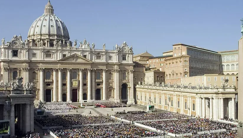 salario papa de roma