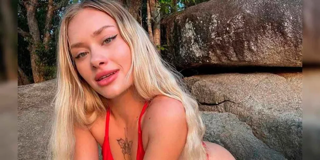 María Kovalchuk tanga
