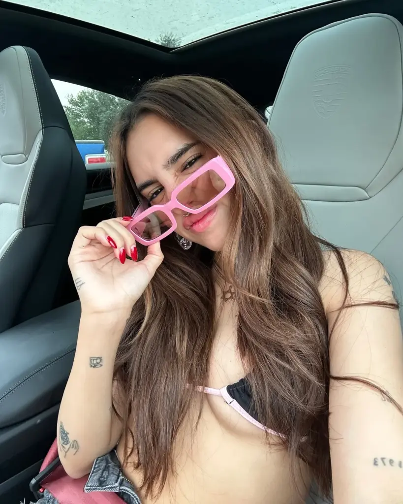 tetas Domelipa