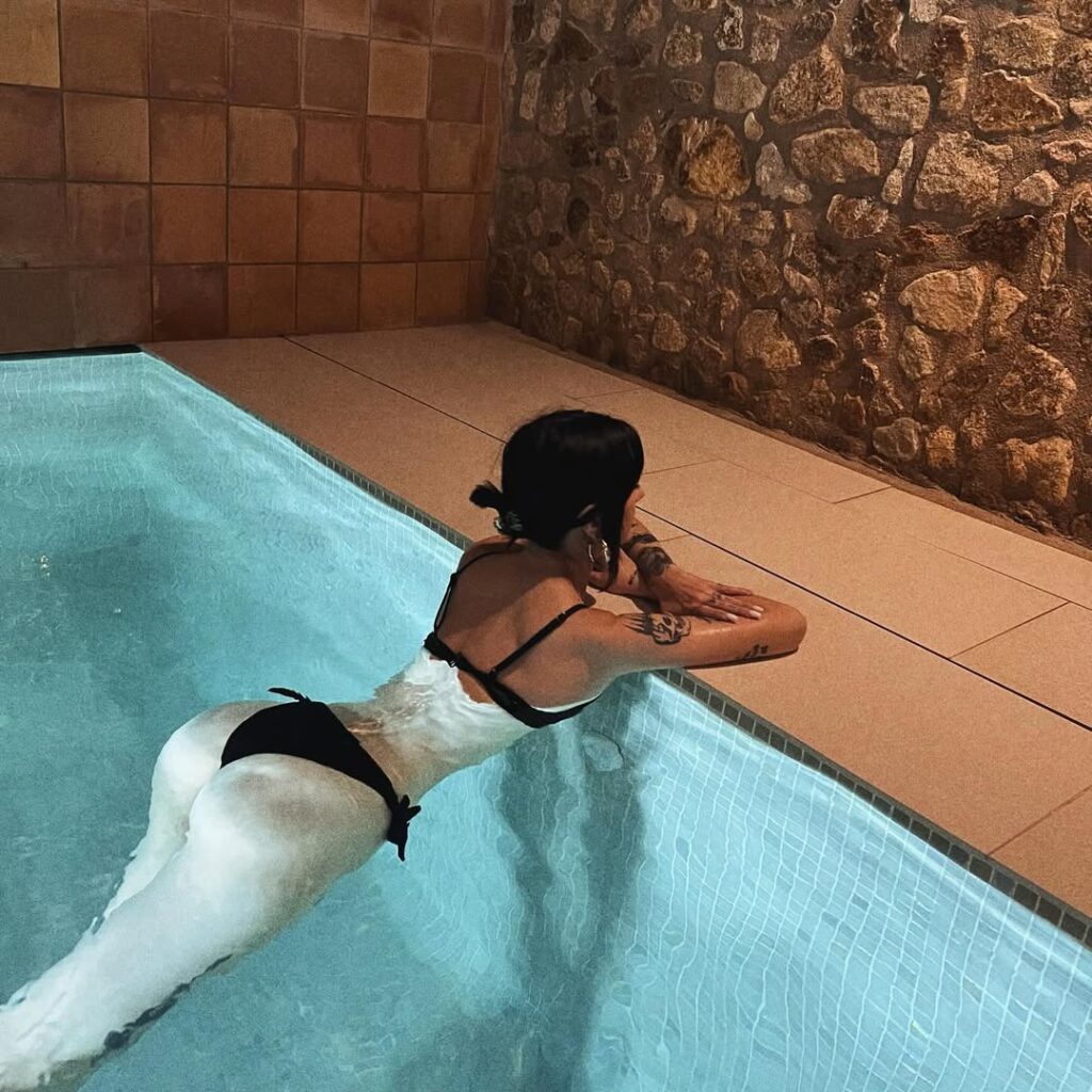 culo Adryana Ruiz tanga