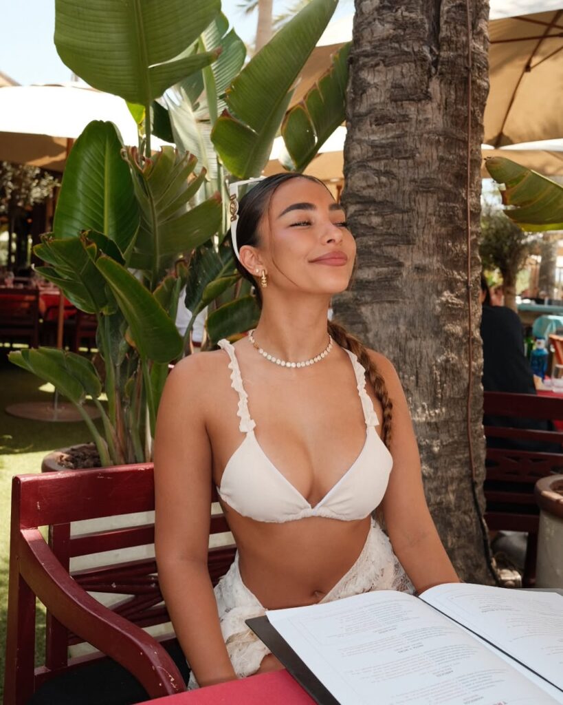 Esty GC tetas