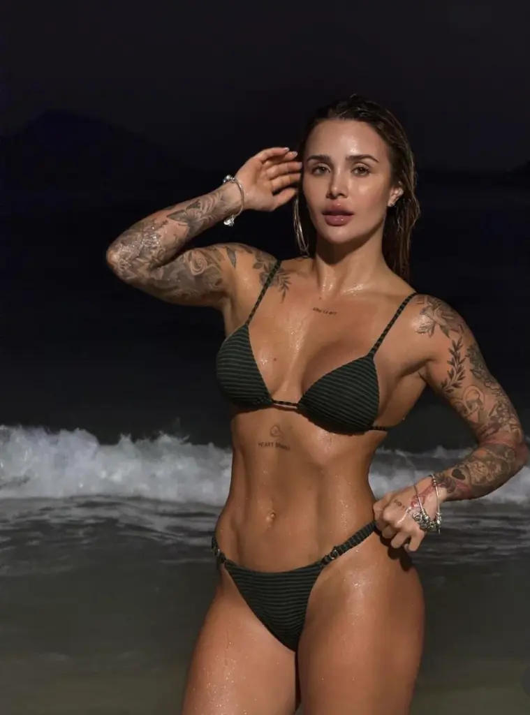 Bruna Rotta hot
