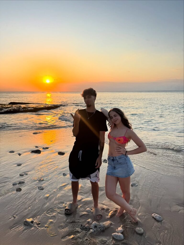 YosoyAnixx playa
