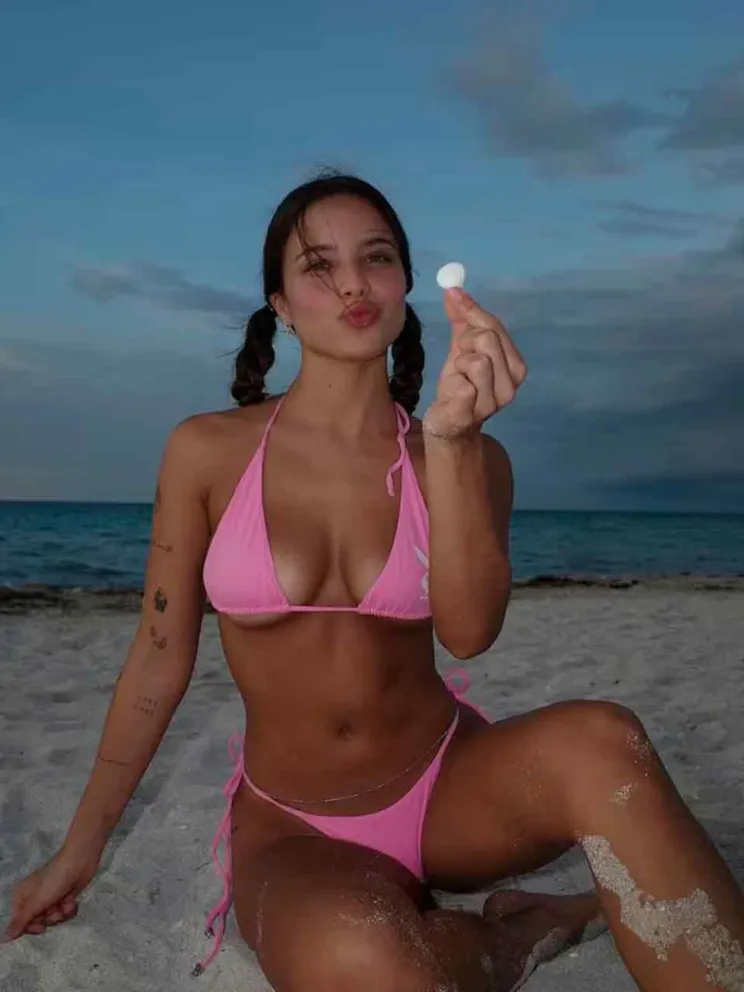bikini tanga Paloma Silberberg