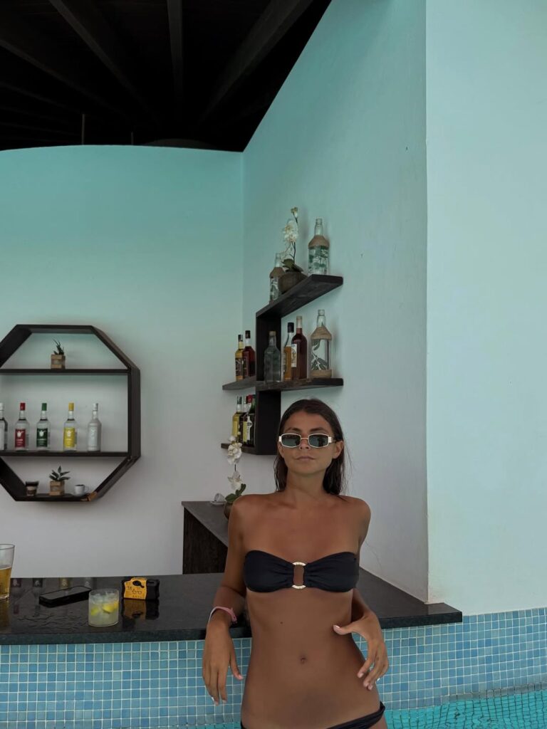 Lucía Poyán bikini