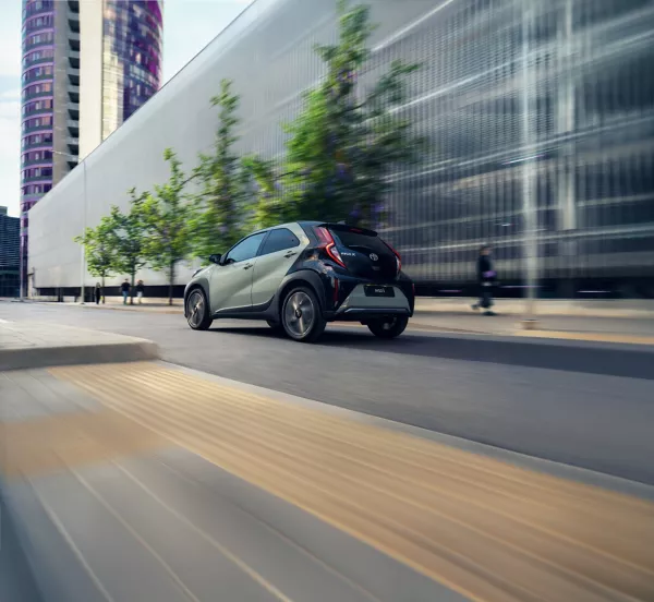 culo Toyota Aygo X Cross Híbrido