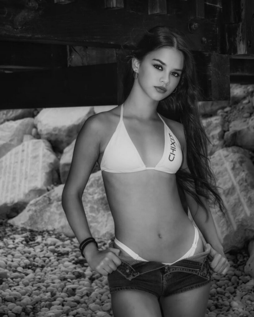 Alessandra Nadia sexi