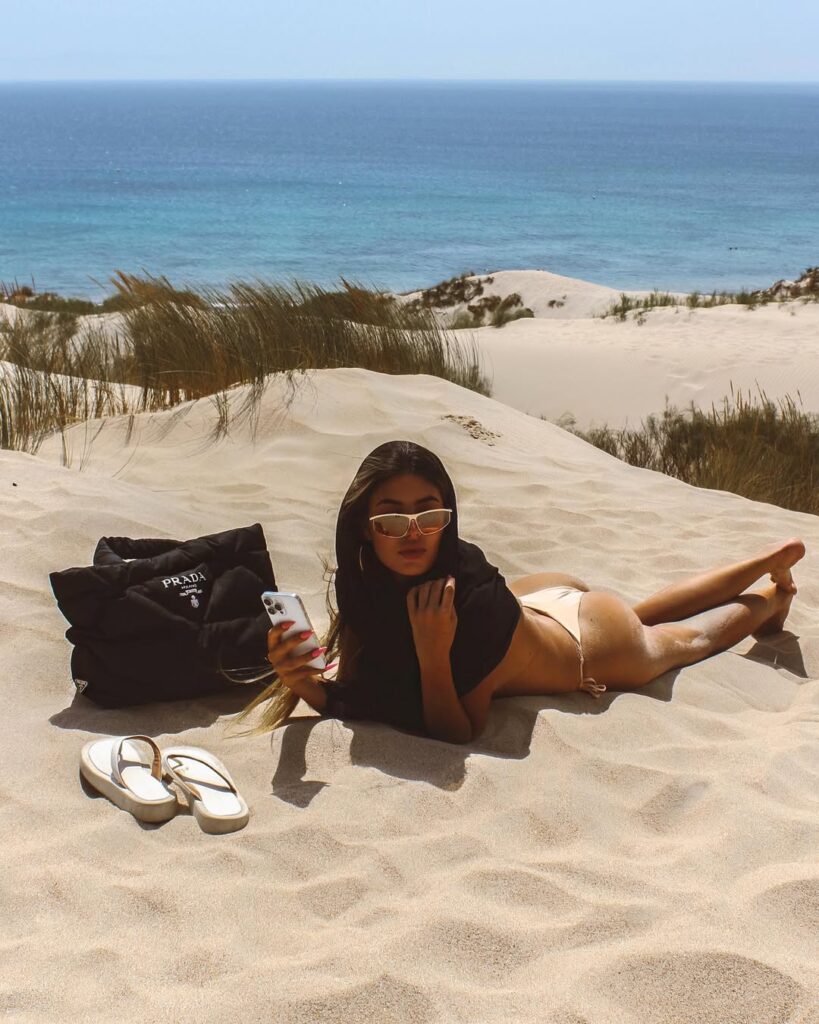 culo Sara Fructuoso playa