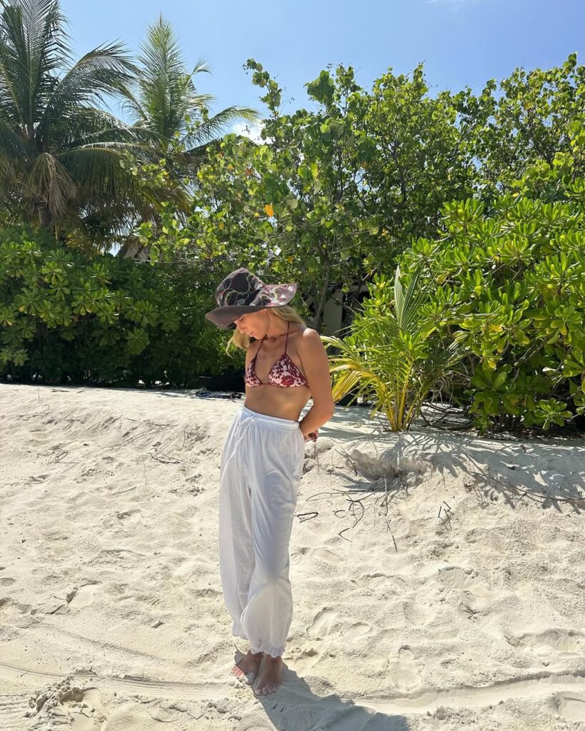 Claudia Parras playa
