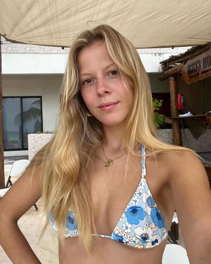 Sofía Hamela lolas