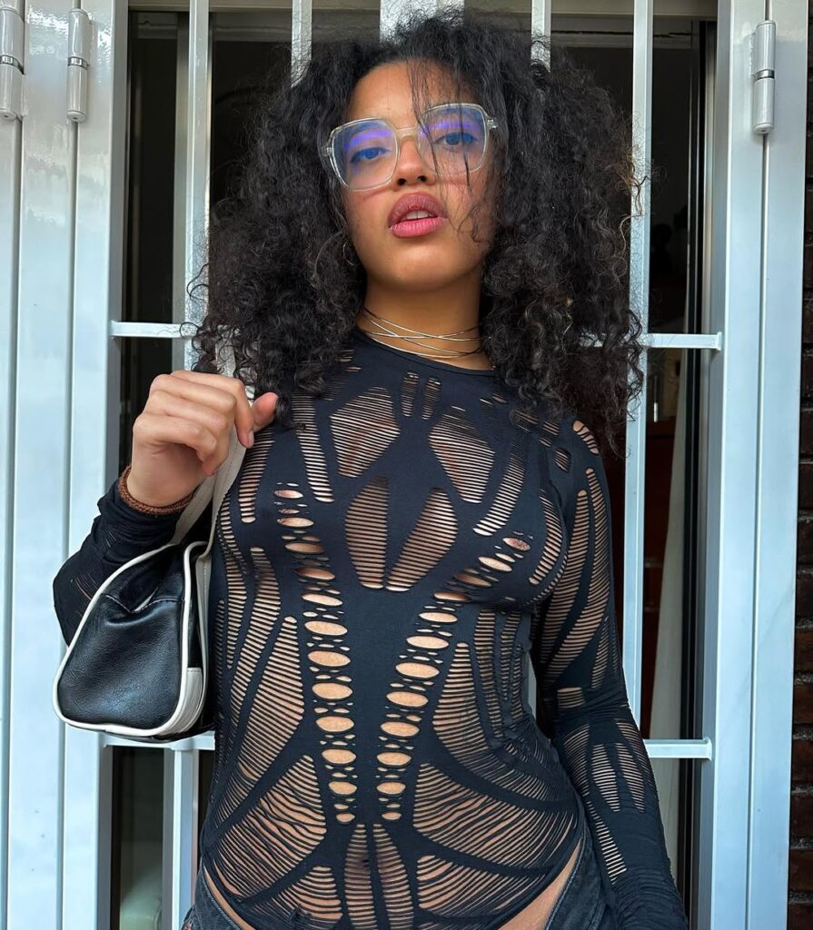 tetas Mafer virtual diva pezones