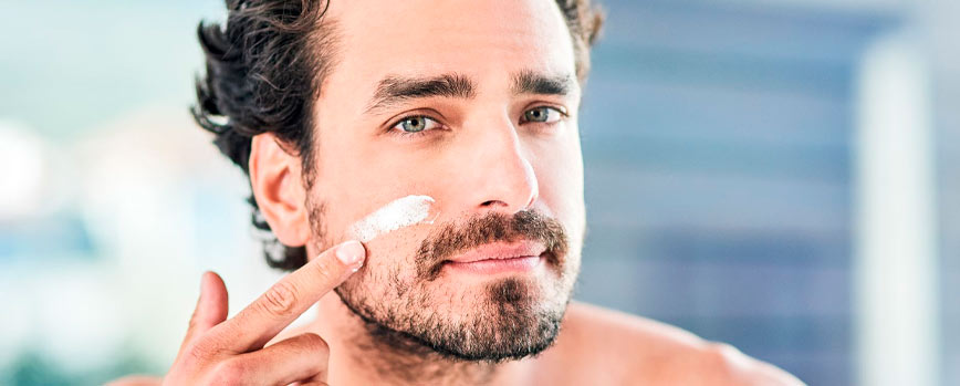 cremas antiaging hombre 2025