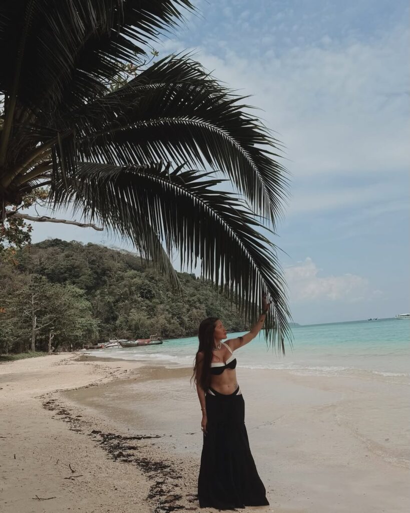 Sofía Gonet La Reini bikini