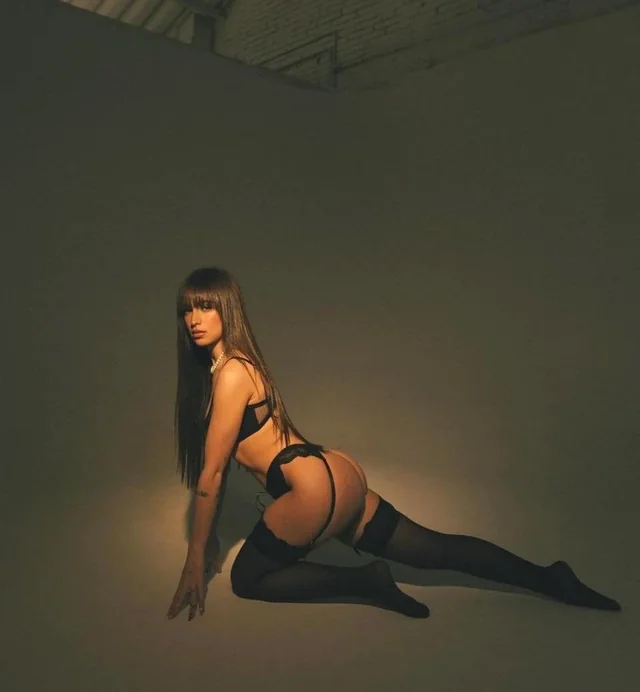 Lidia Rauet lencería tanga