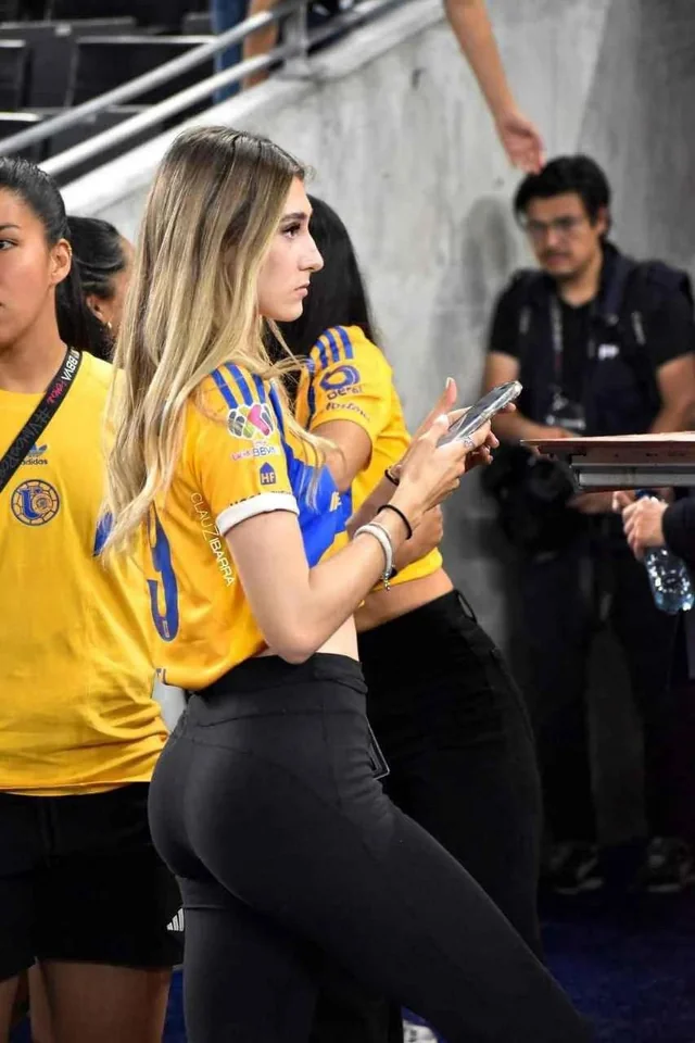 cola de Tatiana Flores