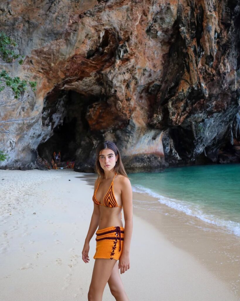 tetas Cris Armenter Gil de Bernabé