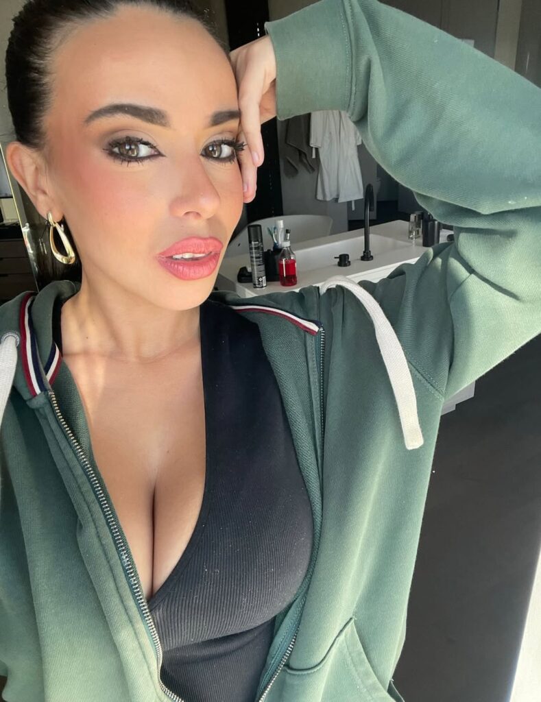 Sarah Santaolalla tetas 3