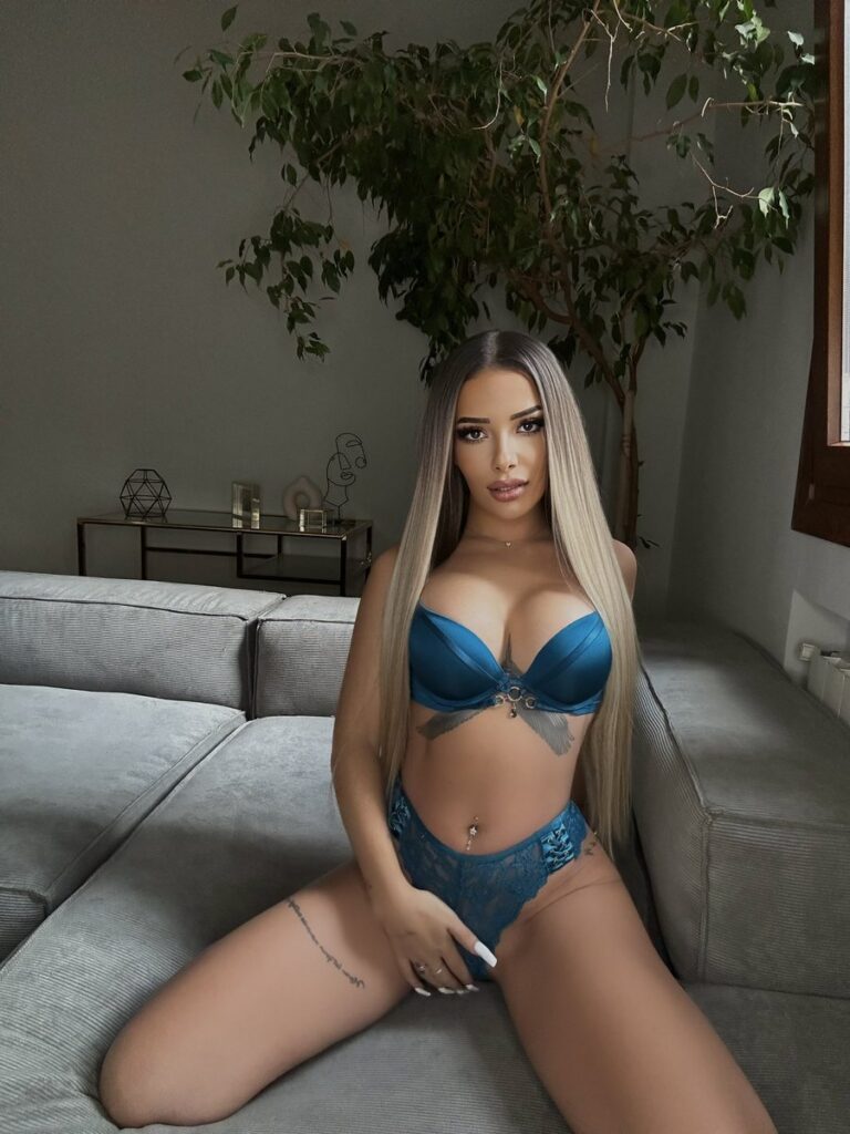 lencería Aida Tomorrow