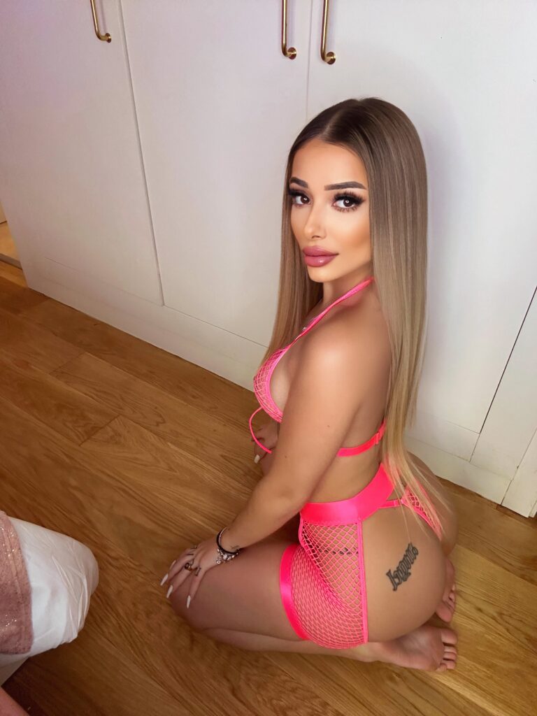 tanga Aida Tomorrow culo