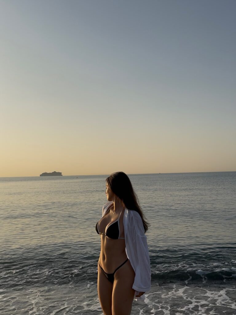 Nahiara Cordeiro Moreno sexy