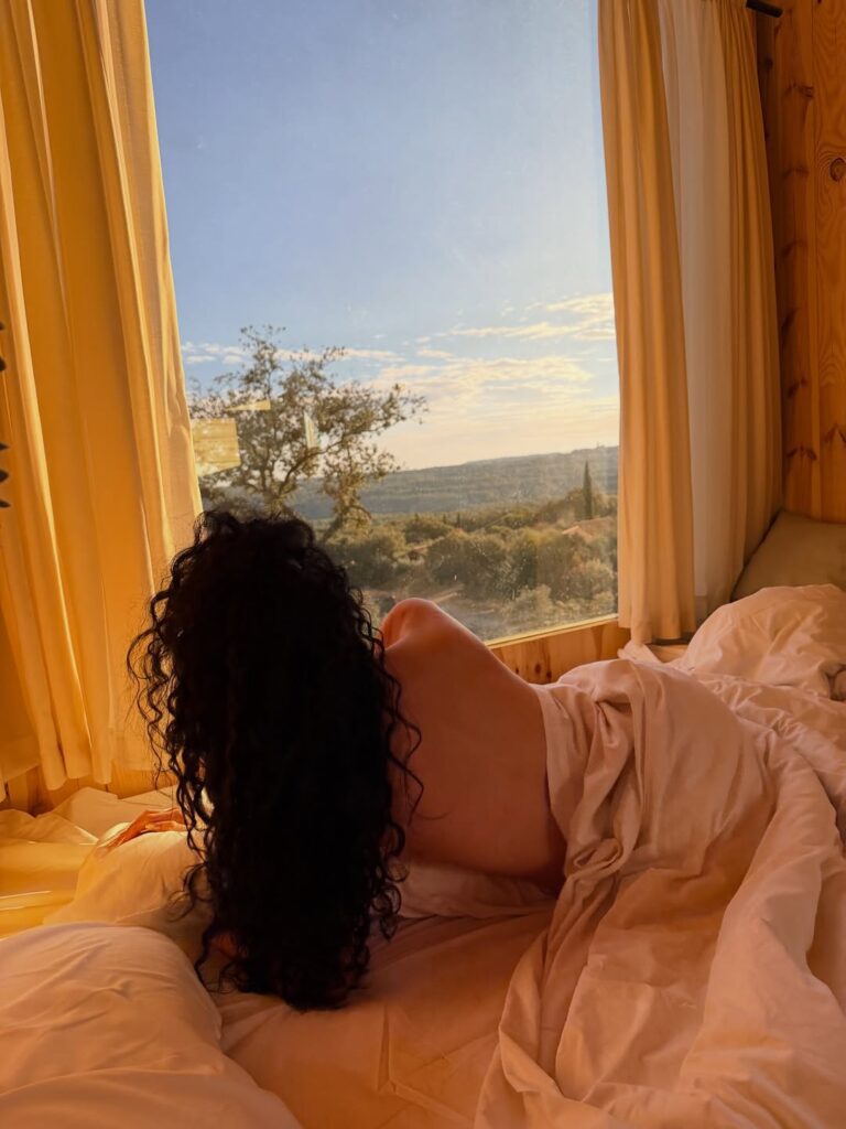 Ale Neatheaa desnuda