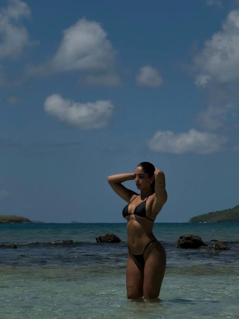 bikini Isabella Ladera