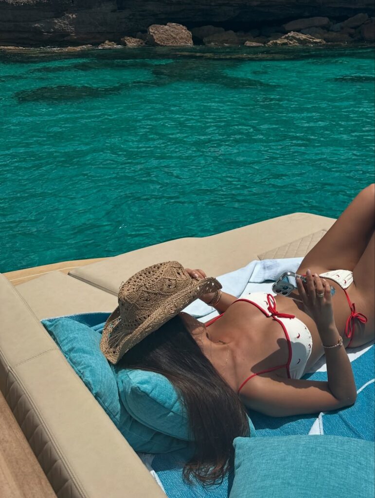 Patricia Morales playa