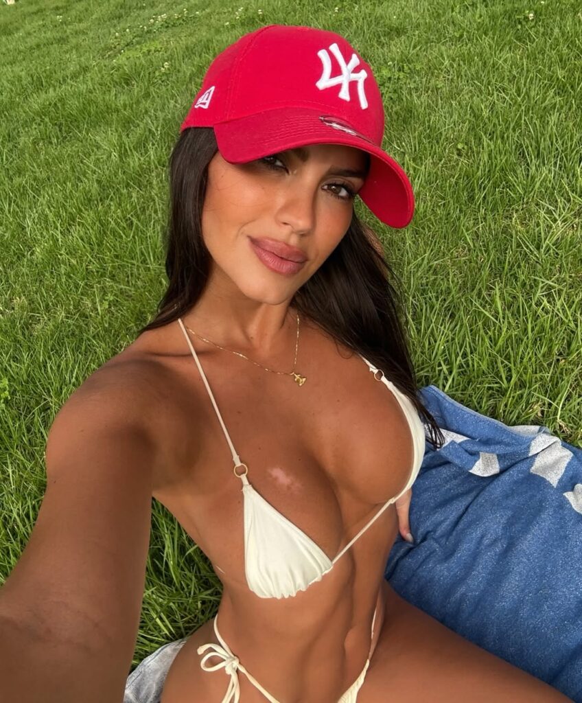 bikini Coral Gutiérrez tetas