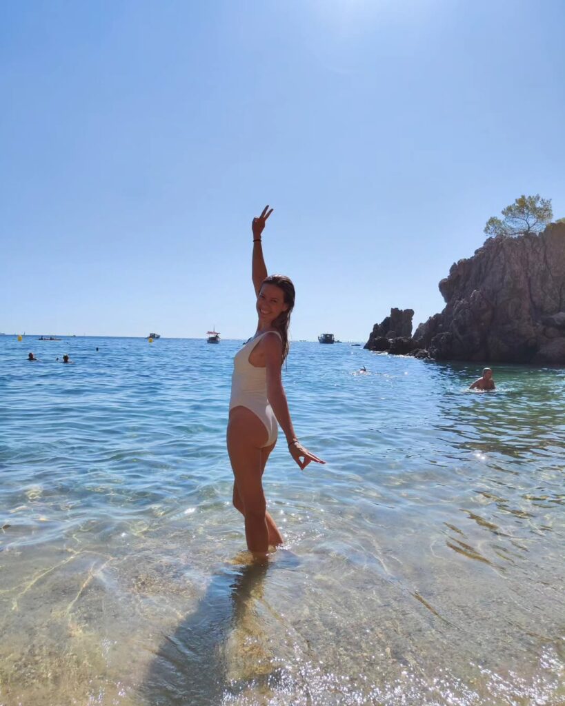 culo María Moya Martín playa