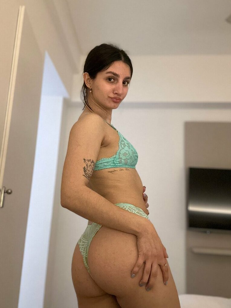 tanga Micaela Natali