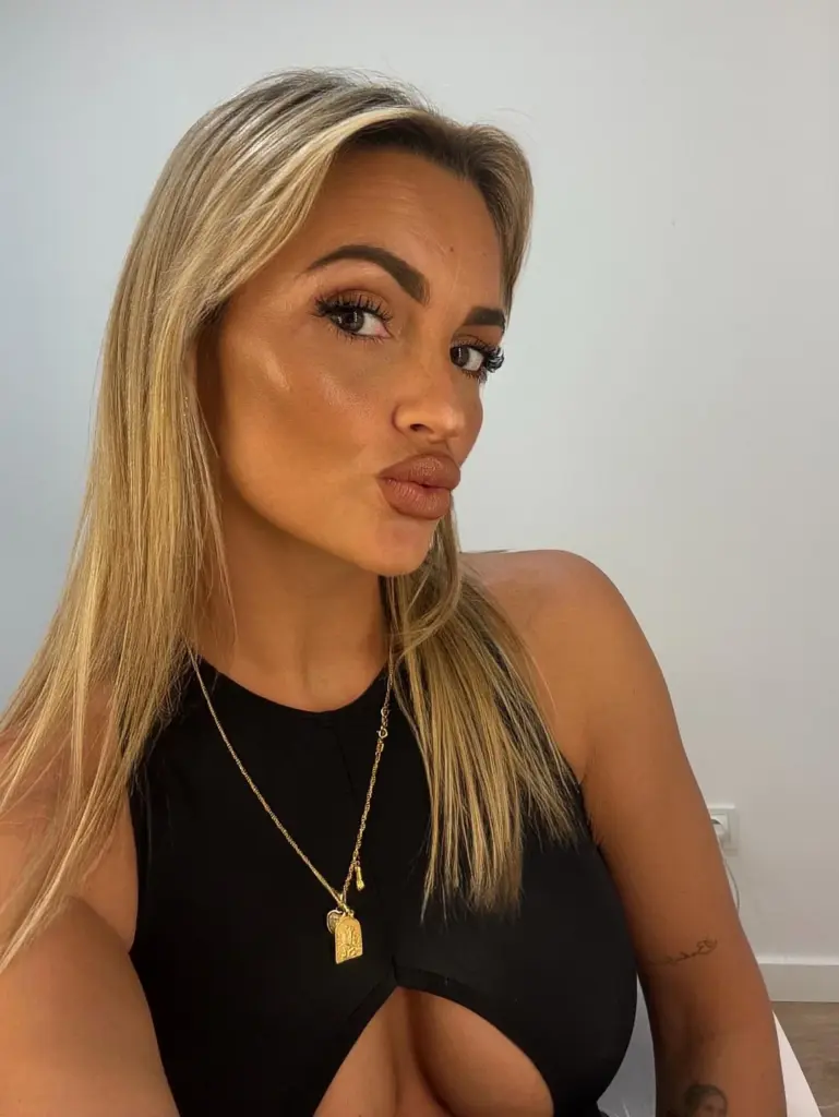tetas Laia Andrade