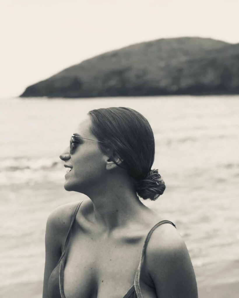 bikini Noelia Núñez PP tetas