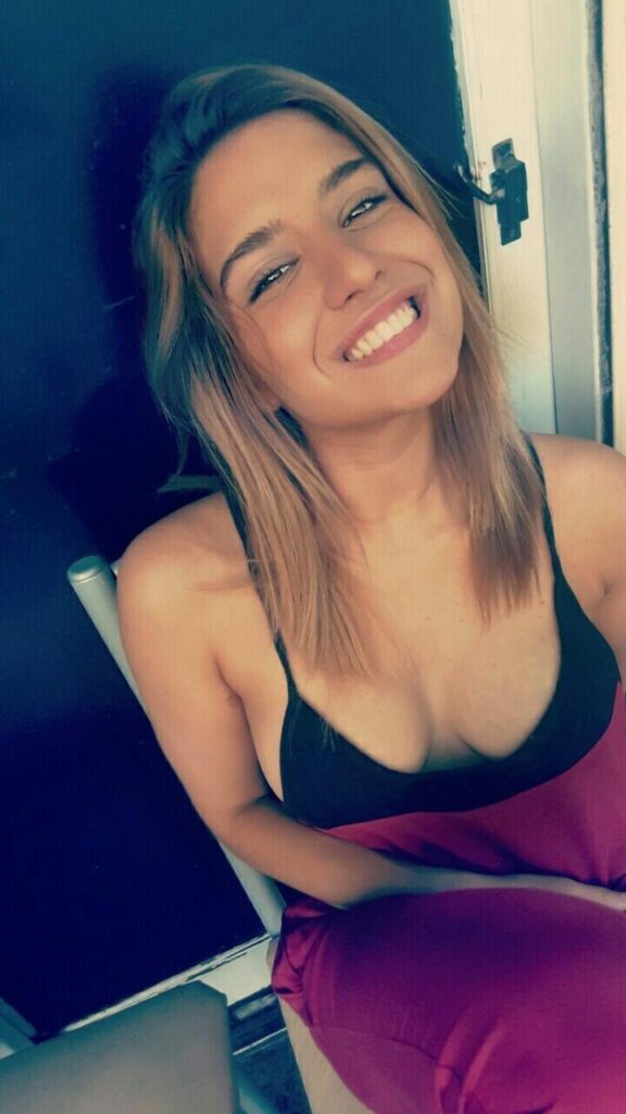 lolas Ailen Aguirre