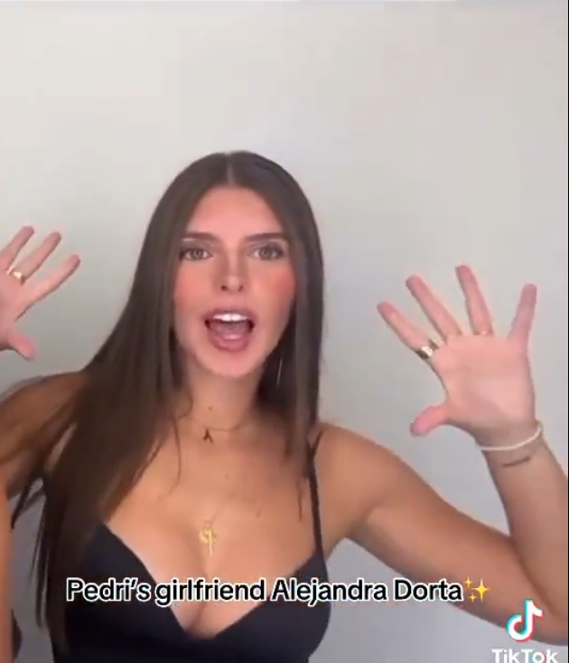 Alejandra Dorta tetas