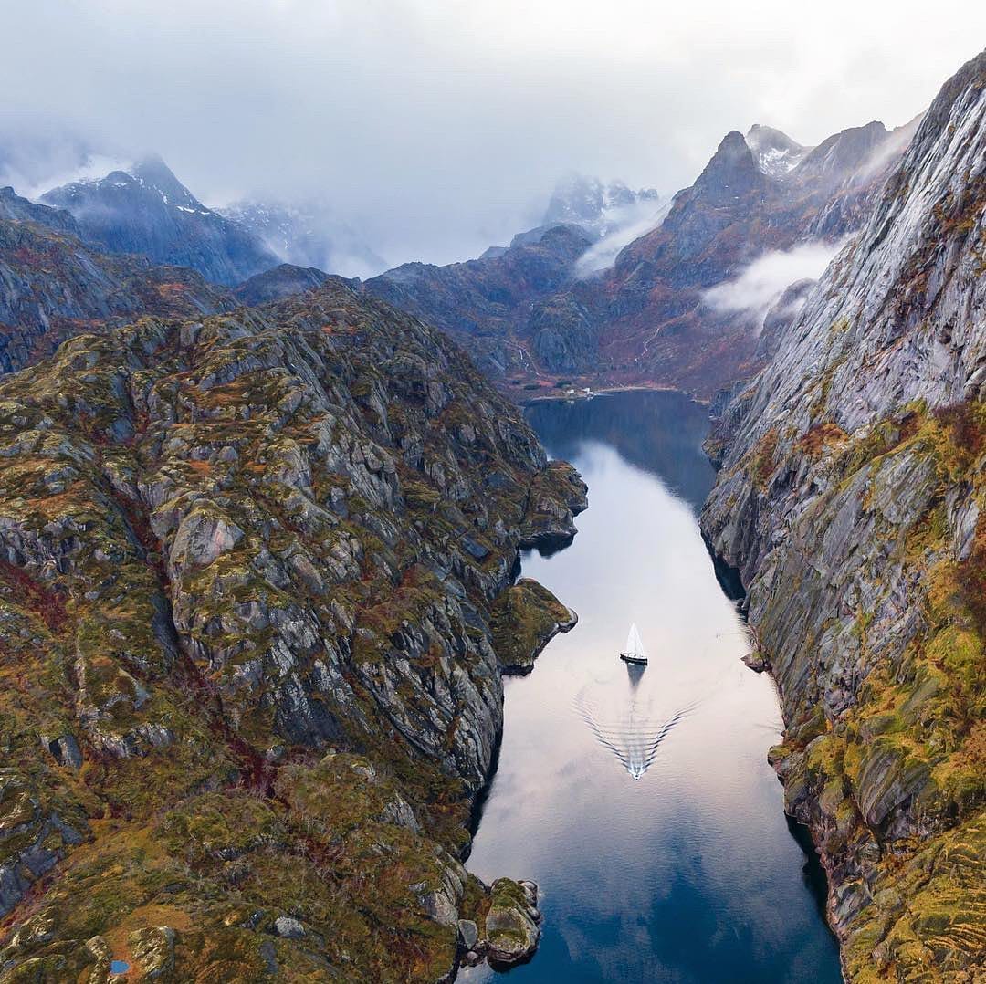 Chris Burkard foto van bootje