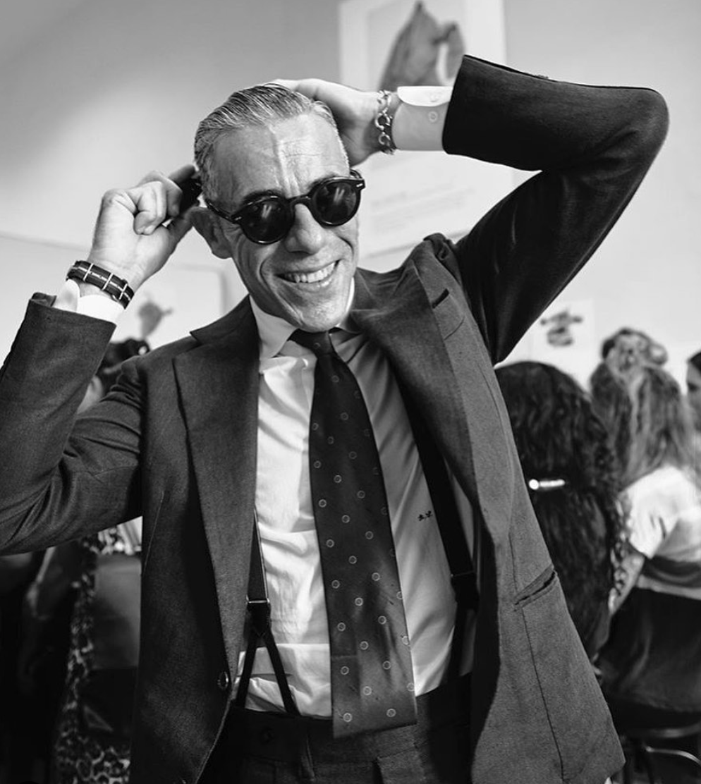 kings of style man met zonnebril