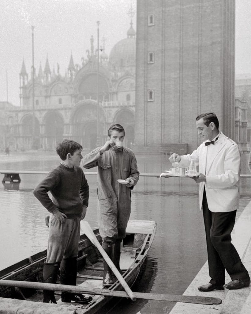 caffè florrian; traveling gentleman