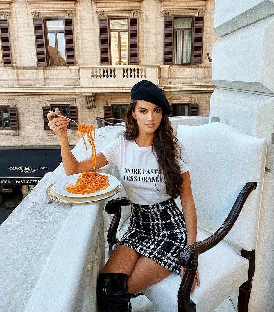 Wild gentleman meisje met spaghetti