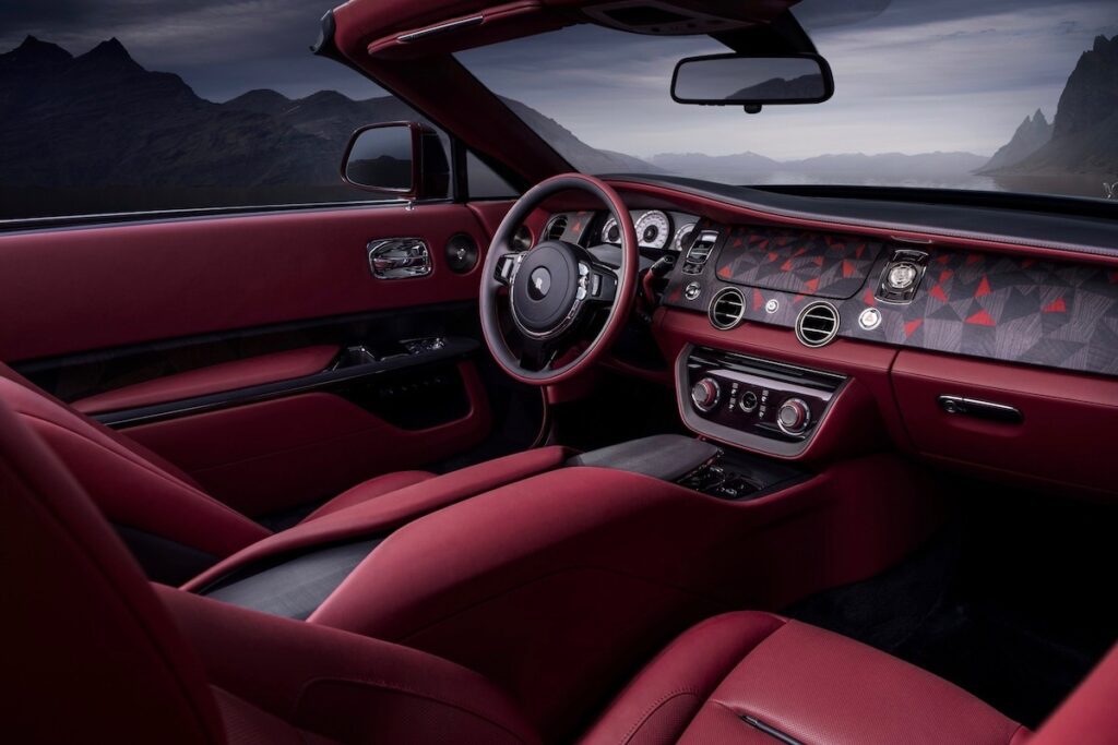 Rolls Royce La Rose Noir