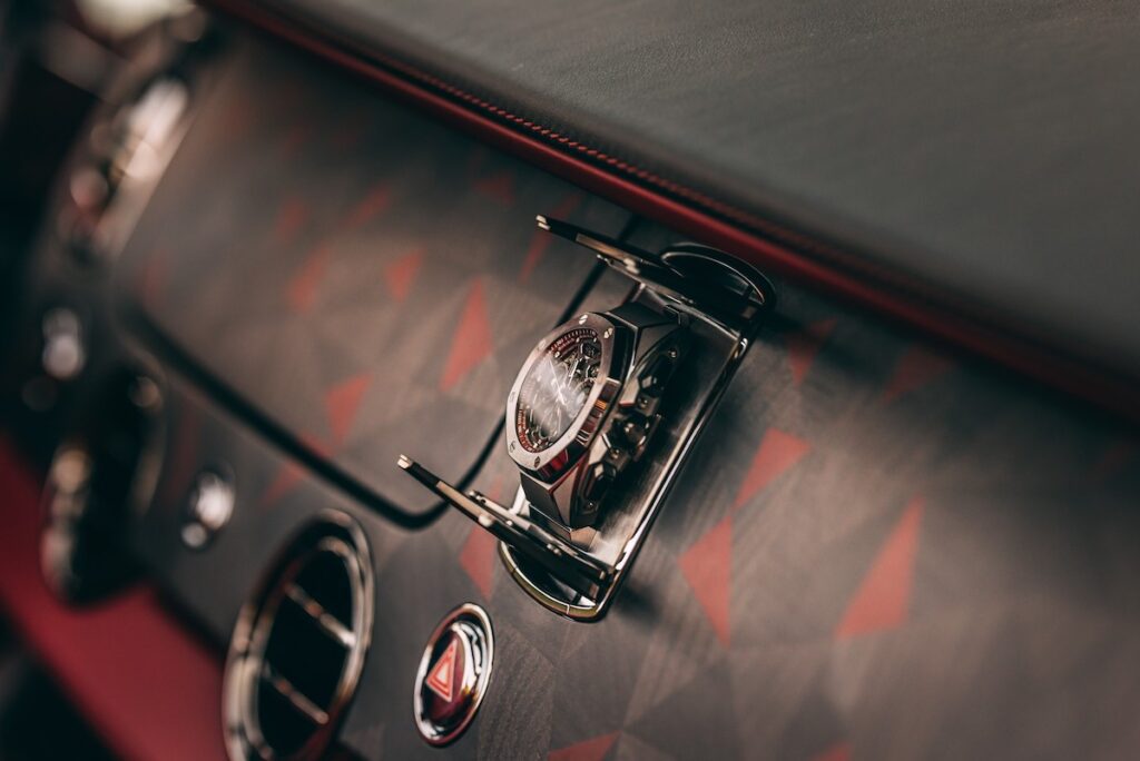 Rolls Royce La Rose Noir horloge