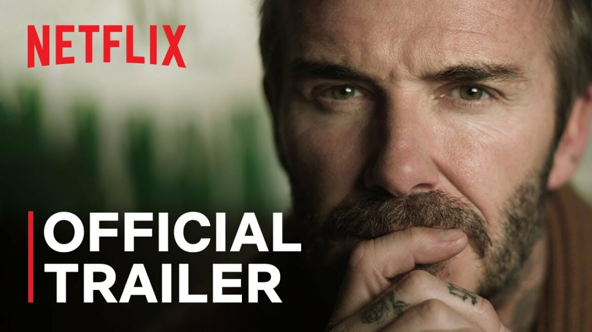 David Beckham kijkt serieus in de camera voor Netflix serie
