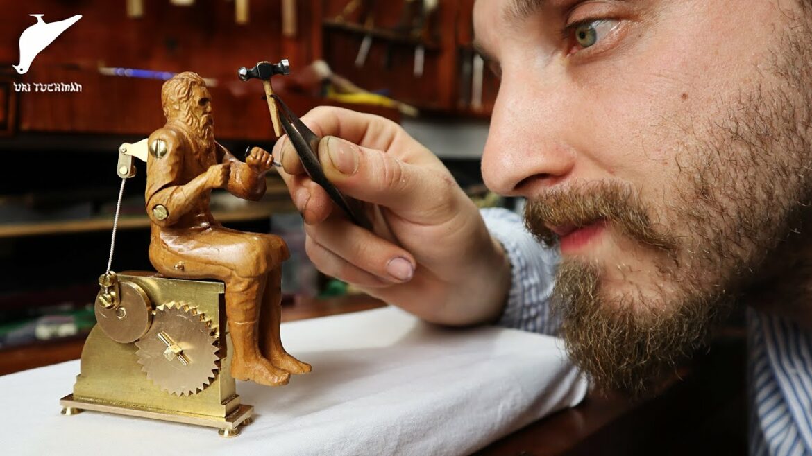 Uri Tuchman werkt aan nieuwste creatie
