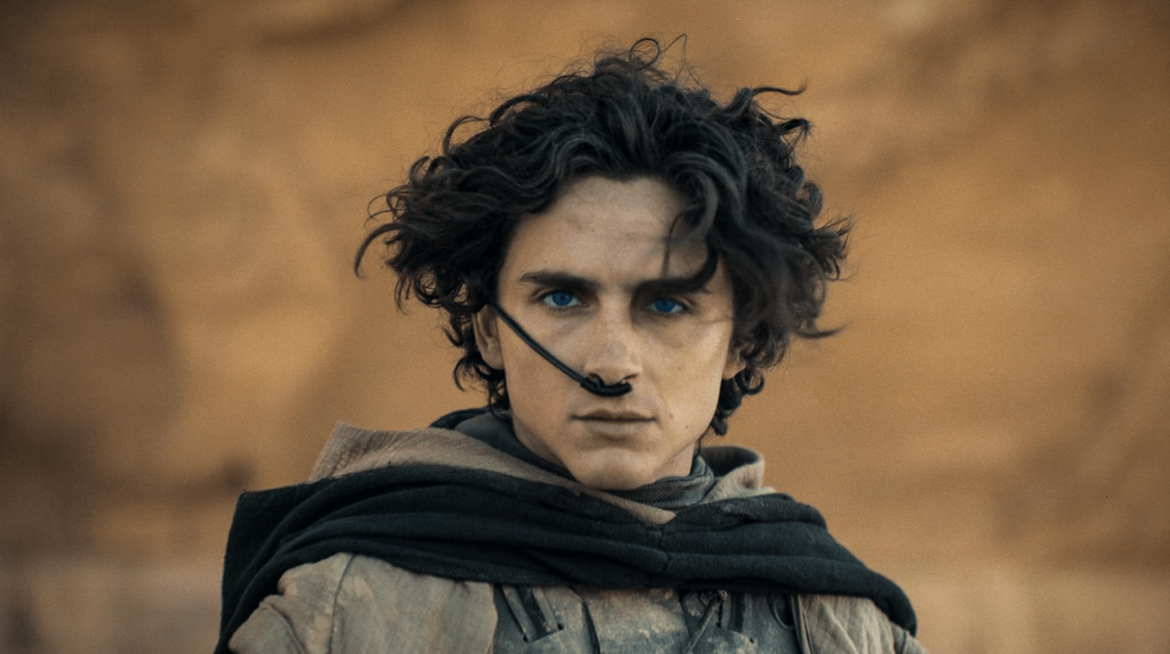 nieuwe Dune trailer met hoofdrolspeler in woestijn