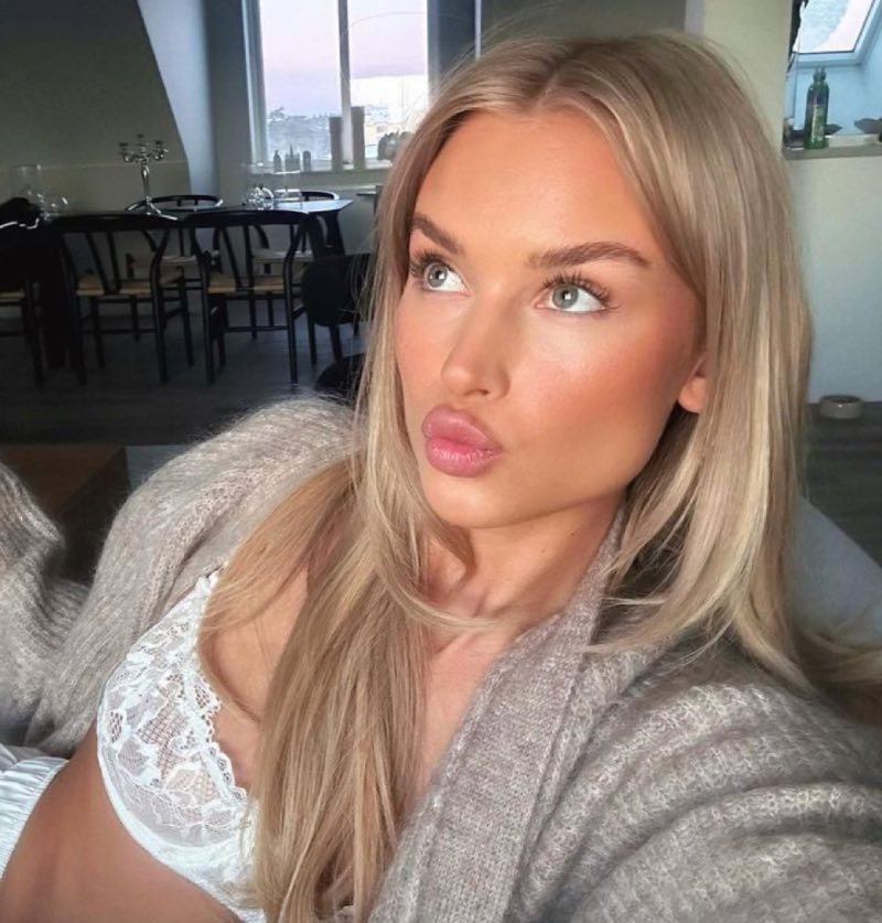 Emma lingerie