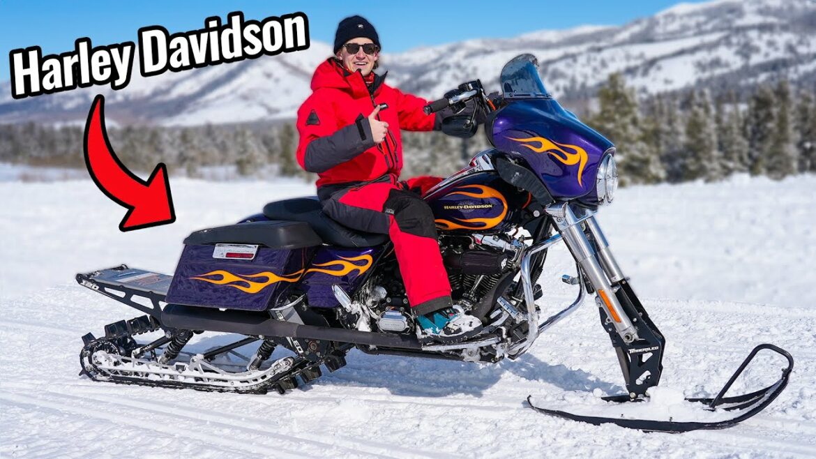 CboysTV op een sneeuwscooter