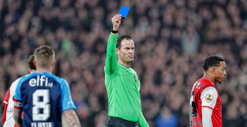 Blauwe kaart voetbal