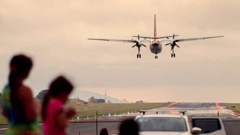 Canadese student vliegt met aircanada 